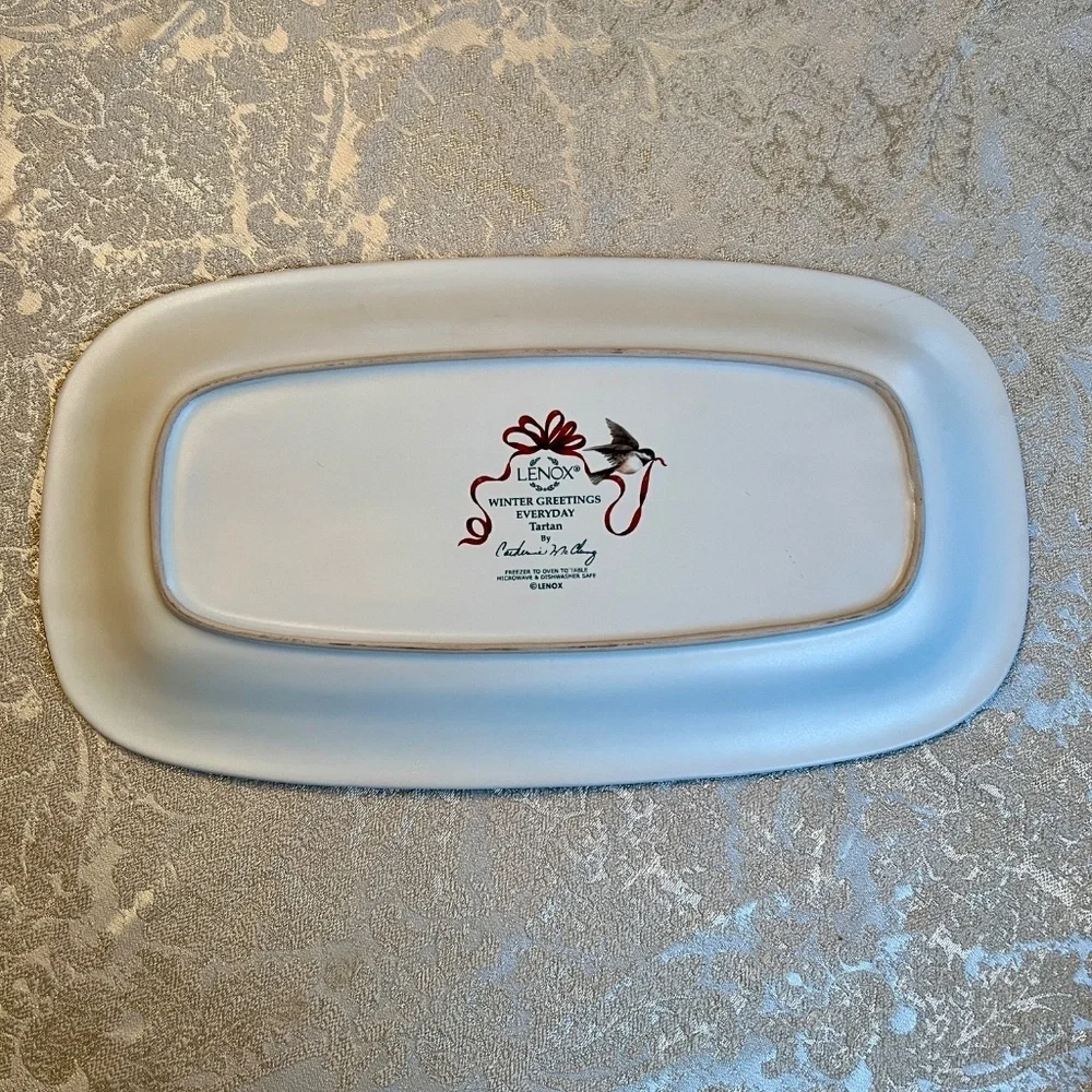 NWOB Lenox Christmas Winter Greetings Everyday Tartan Hors D'Oeuvre Tray